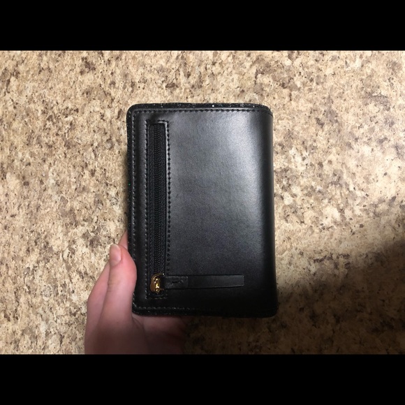 Kate Spade wallet - Picture 3 of 3